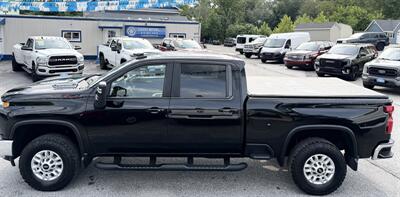 2022 Chevrolet Silverado 2500 Crew Cab LT 4X4 - Photo 7 - Finksburg, MD 21048