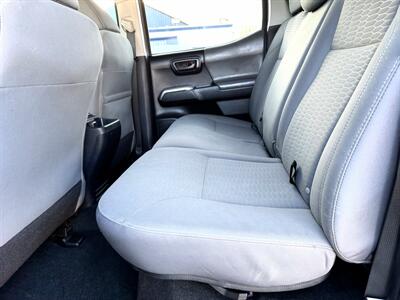 2019 Toyota Tacoma  SR5 V6 4X4 - Photo 21 - Finksburg, MD 21048