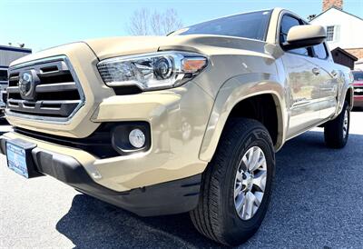 2019 Toyota Tacoma  SR5 V6 4X4 - Photo 2 - Finksburg, MD 21048