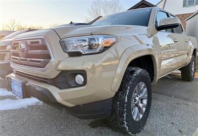 2019 Toyota Tacoma  SR5 V6 4X4 - Photo 2 - Finksburg, MD 21048