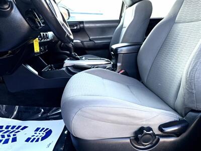 2019 Toyota Tacoma  SR5 V6 4X4 - Photo 17 - Finksburg, MD 21048