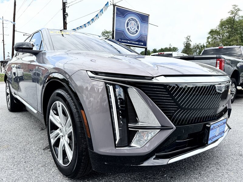 2024 Cadillac LYRIQ  LYRIQ TECH AWD - Photo 1 - Finksburg, MD 21048