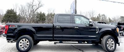 2018 Ford F-350  Crew Cab LARIAT 4X4 - Photo 4 - Finksburg, MD 21048