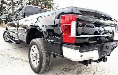 2018 Ford F-350  Crew Cab LARIAT 4X4 - Photo 8 - Finksburg, MD 21048