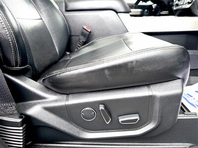 2018 Ford F-350  Crew Cab LARIAT 4X4 - Photo 22 - Finksburg, MD 21048