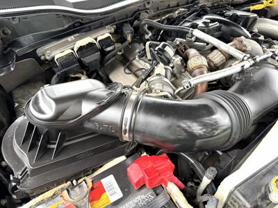 2018 Ford F-350  Crew Cab LARIAT 4X4 - Photo 37 - Finksburg, MD 21048