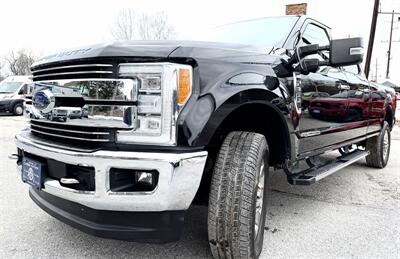 2018 Ford F-350  Crew Cab LARIAT 4X4 - Photo 2 - Finksburg, MD 21048