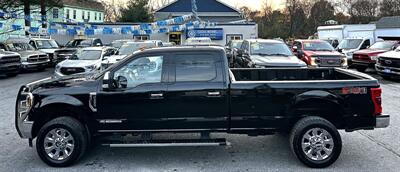 2017 Ford F-350 Lariat  Crew Cab Lariat 4X4 - Photo 48 - Finksburg, MD 21048