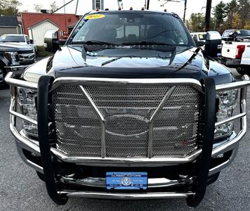 2017 Ford F-350 Lariat  Crew Cab Lariat 4X4 - Photo 46 - Finksburg, MD 21048