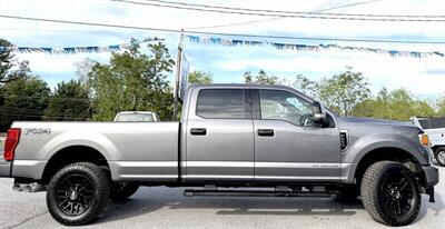 2022 Ford F-250  Crew Cab XLT 4X4 - Photo 4 - Finksburg, MD 21048