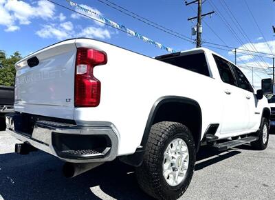 2024 Chevrolet Silverado 2500 LT  Crew Cab LT 4X4 - Photo 3 - Finksburg, MD 21048