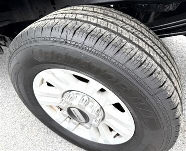2017 Ford F-250 Crew Cab XLT 4X4 - Photo 22 - Finksburg, MD 21048