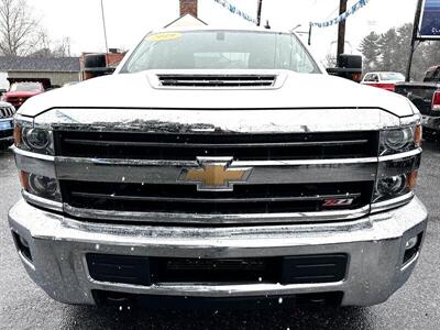 2019 Chevrolet Silverado 2500  Crew Cab LT 4X4 - Photo 5 - Finksburg, MD 21048