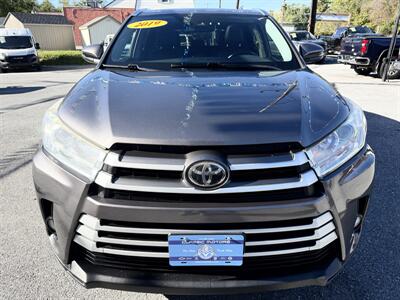 2019 Toyota Highlander  XLE AWD - Photo 6 - Finksburg, MD 21048