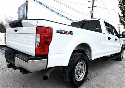 2022 Ford F-350  Crew Cab XLT 4X4 - Photo 3 - Finksburg, MD 21048