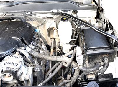 2018 Chevrolet Silverado 2500  Crew Cab LT 4X4 - Photo 37 - Finksburg, MD 21048