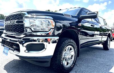 2022 RAM 2500  Crew Cab Tradesman  4X4 - Photo 2 - Finksburg, MD 21048