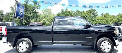2022 RAM 2500  Crew Cab Tradesman  4X4 - Photo 4 - Finksburg, MD 21048