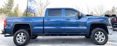 2018 GMC Sierra 2500 SLE  Crew Cab  SLE 4X4 - Photo 4 - Finksburg, MD 21048
