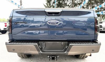 2016 Ford F-150  Crew Cab LARIAT 4X4 - Photo 9 - Finksburg, MD 21048