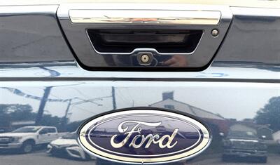 2016 Ford F-150  Crew Cab LARIAT 4X4 - Photo 33 - Finksburg, MD 21048