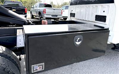 2022 Ford F-550 Super Duty  Ext Cab XL DUMP BED 4X4 DRW - Photo 28 - Finksburg, MD 21048
