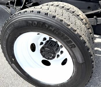 2022 Ford F-550 Super Duty  Ext Cab XL DUMP BED 4X4 DRW - Photo 23 - Finksburg, MD 21048