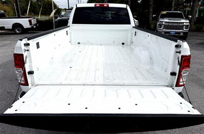 2022 RAM 2500 Crew Cab BIG HORN 4X4 - Photo 10 - Finksburg, MD 21048