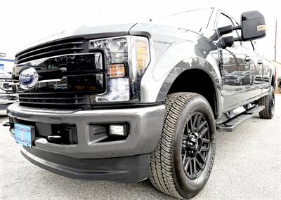 2019 Ford F-350 Crew Cab LARIAT 4X4 - Photo 2 - Finksburg, MD 21048