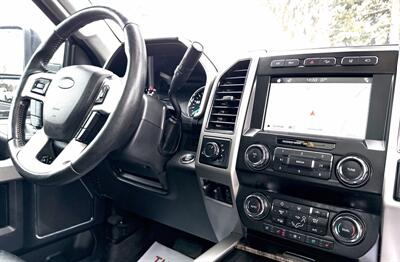 2019 Ford F-350 Crew Cab LARIAT 4X4 - Photo 11 - Finksburg, MD 21048