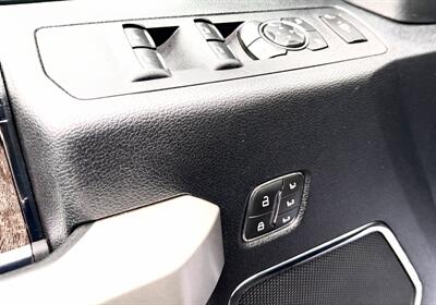 2019 Ford F-350 Crew Cab LARIAT 4X4 - Photo 30 - Finksburg, MD 21048