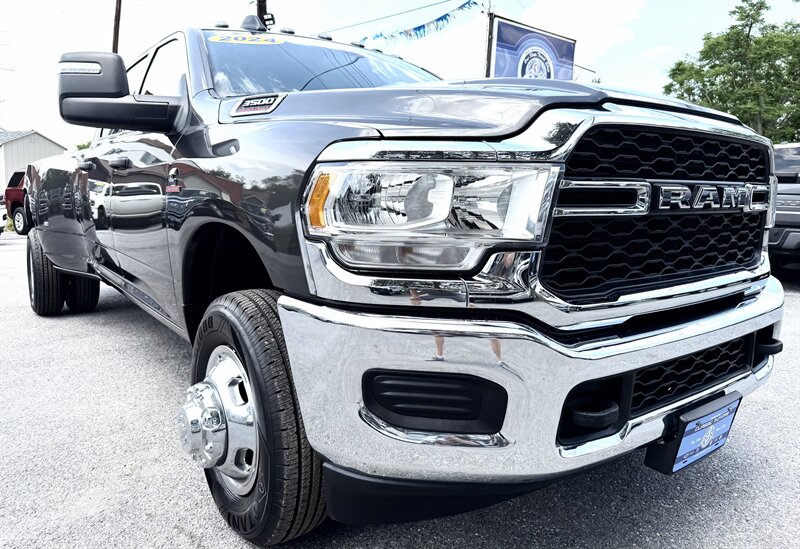 2024 RAM 3500  Crew Cab Tradesman 4X4 DRW - Photo 1 - Finksburg, MD 21048