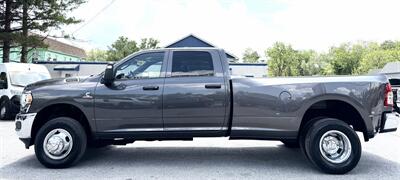 2024 RAM 3500 Crew Cab Tradesman 4X4 DRW - Photo 7 - Finksburg, MD 21048