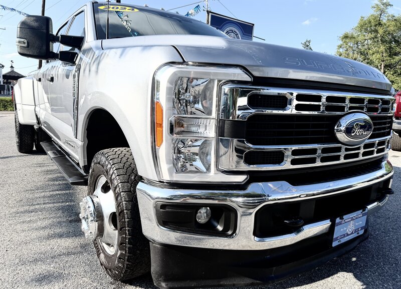 2024 Ford F-350  Crew Cab XLT DRW 4X4 - Photo 1 - Finksburg, MD 21048