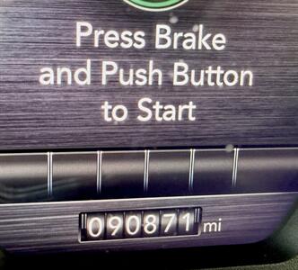 2021 RAM 2500 Big Horn Crew Cab Big Horn 4X4 - Photo 31 - Finksburg, MD 21048