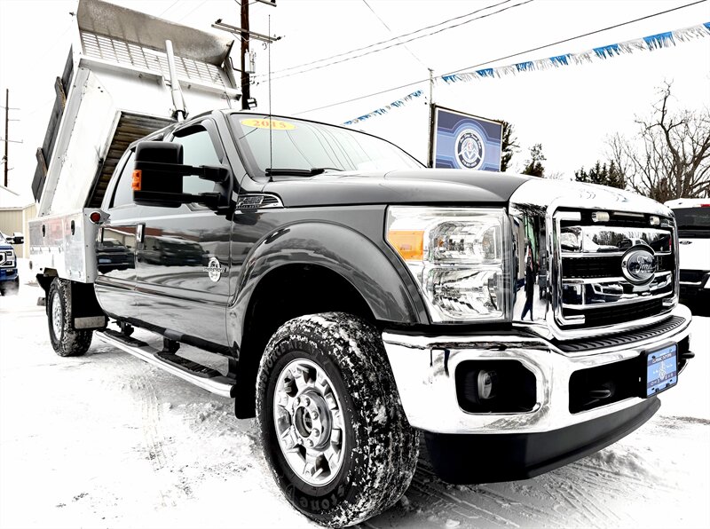 2015 Ford F-350 Super Duty XLT's photo
