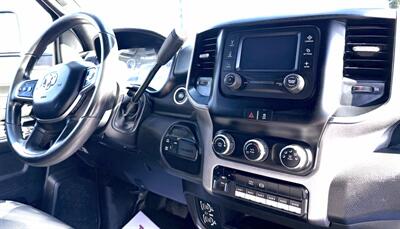 2024 RAM Ram 2500 Tradesman Crew Cab TRADESMAN 4X4 - Photo 12 - Finksburg, MD 21048