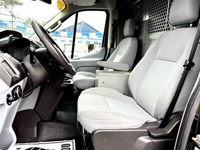 2015 Ford Transit 250  Cargo Van w/RH Sliding Door Medium Roof 148.0 " WB - Photo 17 - Finksburg, MD 21048