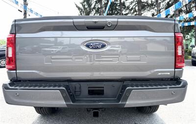 2022 Ford F-150 Crew Cab XLT 4X4 - Photo 9 - Finksburg, MD 21048