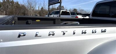 2016 Ford F-450  Crew Cab PLATINUM  4X4 DRW - Photo 24 - Finksburg, MD 21048