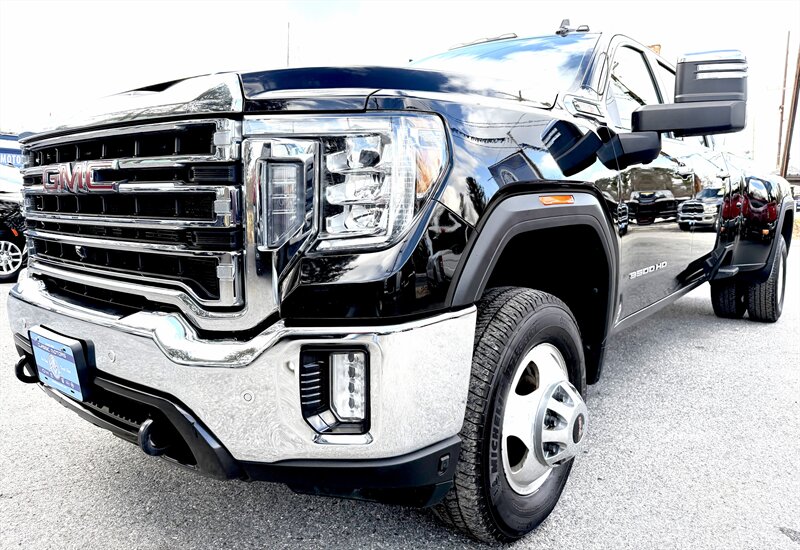 2021 GMC Sierra 3500  Crew Cab SLT 4X4 DRW