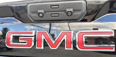 2021 GMC Sierra 3500 Crew Cab SLT 4X4 DRW - Photo 33 - Finksburg, MD 21048
