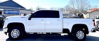 2022 Chevrolet Silverado 2500  Crew Cab LT 4X4 - Photo 7 - Finksburg, MD 21048
