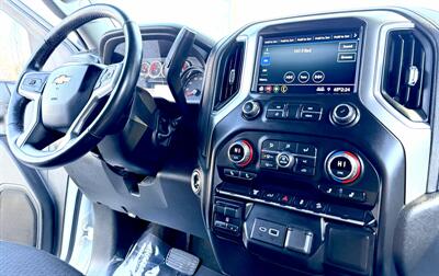 2022 Chevrolet Silverado 2500  Crew Cab LT 4X4 - Photo 12 - Finksburg, MD 21048