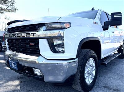 2022 Chevrolet Silverado 2500  Crew Cab LT 4X4 - Photo 2 - Finksburg, MD 21048