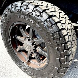 2017 Ford F-350 Crew Cab XLT 4X4 - Photo 23 - Finksburg, MD 21048