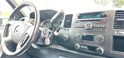 2013 GMC Sierra 3500 SLE  Crew Cab SLE 4X4 - Photo 11 - Finksburg, MD 21048