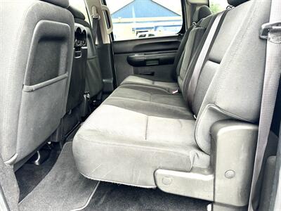 2013 GMC Sierra 3500 SLE  Crew Cab SLE 4X4 - Photo 18 - Finksburg, MD 21048