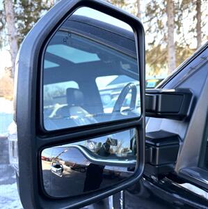 2019 Ford F-350  Crew Cab PLATINUM 4X4 - Photo 38 - Finksburg, MD 21048