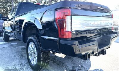 2019 Ford F-350  Crew Cab PLATINUM 4X4 - Photo 8 - Finksburg, MD 21048